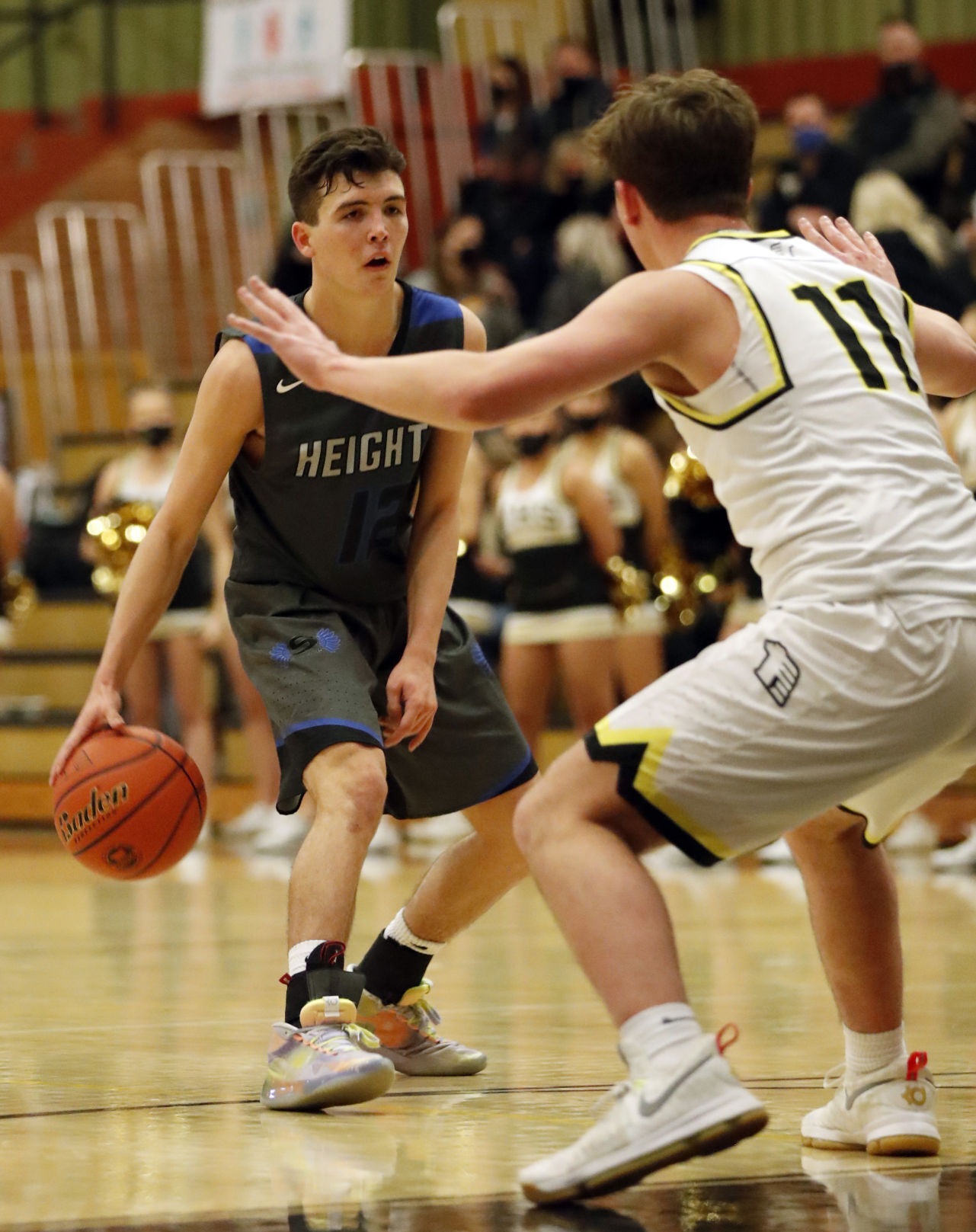 Billings West basketball hosts Skyview
